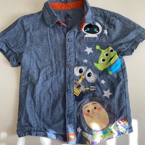Disney, short sleeve button down Pixar toy story shirt size 4T